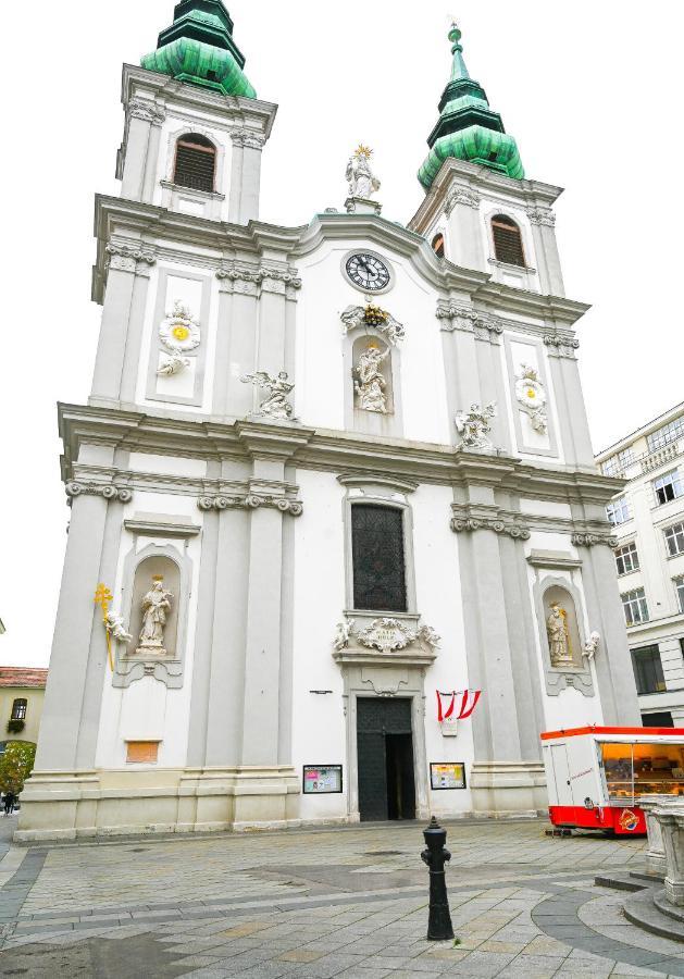Royal Residence Haus Des Meeres Vienna Exterior photo